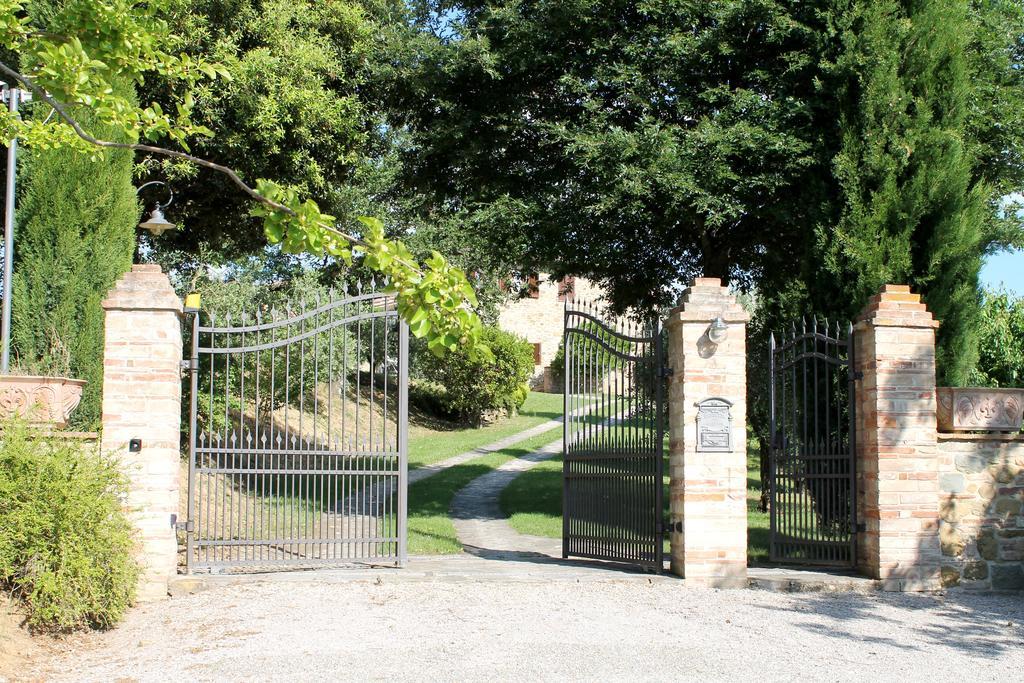 Agriturismo Malagronda Ravigliano Екстер'єр фото